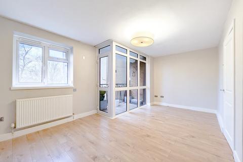 1 bedroom flat to rent, Countisbury House, Crescent Wood Road, London, SE26