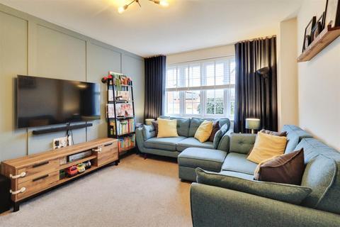 4 bedroom detached house for sale, 7 Jones Avenue, Crewe