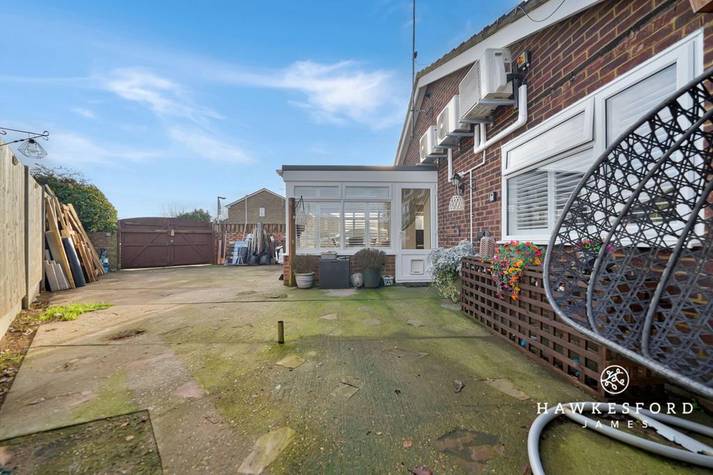 Stanhope Avenue, Sittingbourne - Rear garden