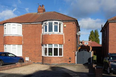 3 bedroom semi-detached house for sale, Langdale Avenue, York