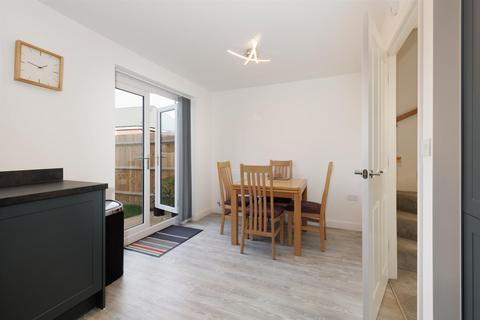 3 bedroom semi-detached house for sale, Ropeway, Southam