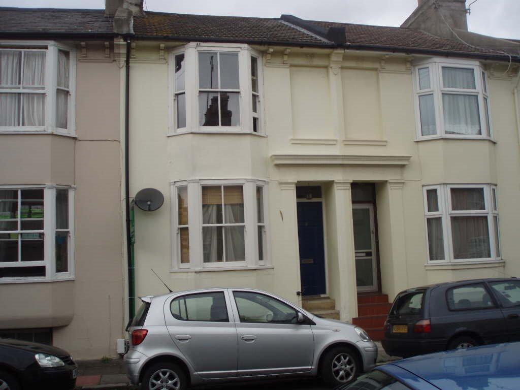 3 Bed Furnished Terraced