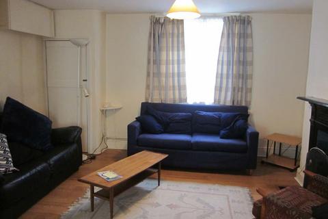 3 bedroom terraced house to rent, Park Crescent Road, Brighton, BN2 3HT