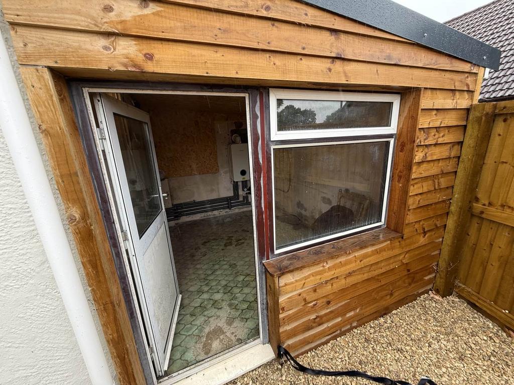 Shed/office