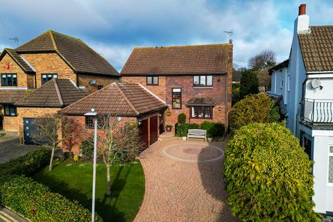 undefined, The Maze, Leigh-on-sea, SS9