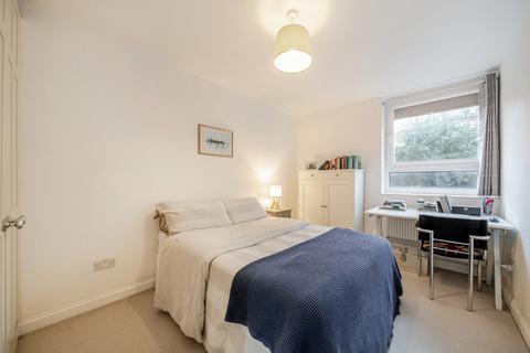 2 bedroom flat for sale, Wandon Road, London, SW6