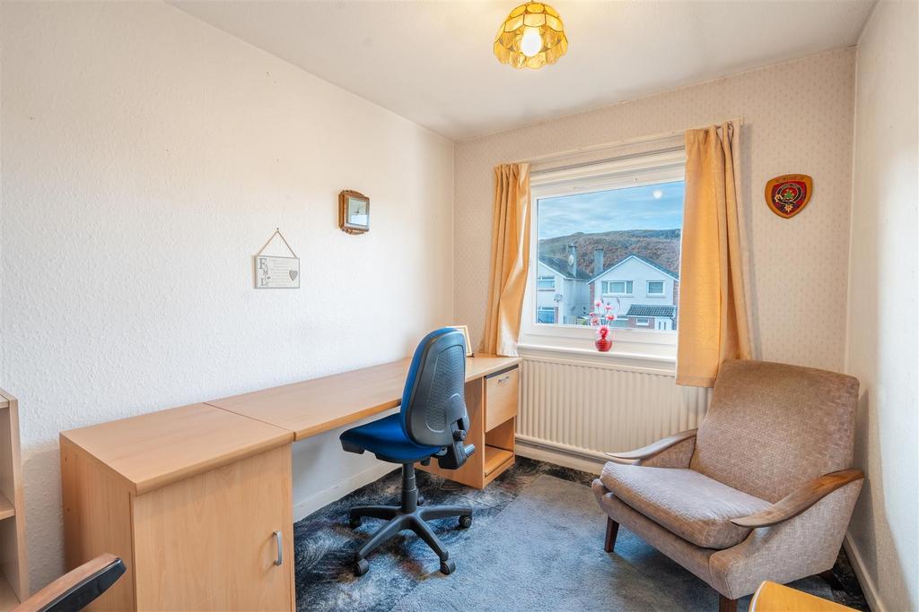 Bedroom.three.jpg