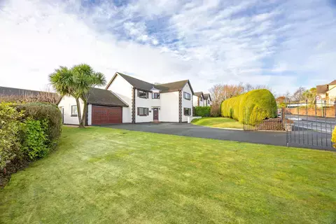 Highview, 3 Meadow Crescent, Douglas