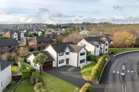 4 bedroom detached house for sale, Highview, 3 Meadow Crescent, Douglas