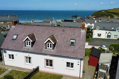 4 bedroom semi-detached house for sale, Wilson Meadow, Broad Haven, Haverfordwest