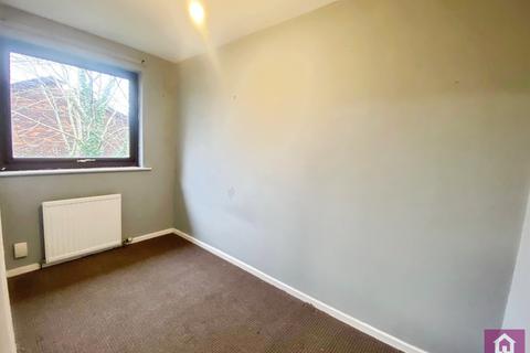 2 bedroom semi-detached house to rent, Swinbourne Grove, Withington, M20