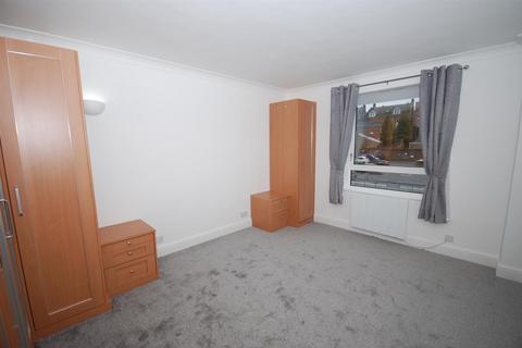2 bedroom apartment to rent, Stuart Court, Warwick Terrace, Leamington Spa