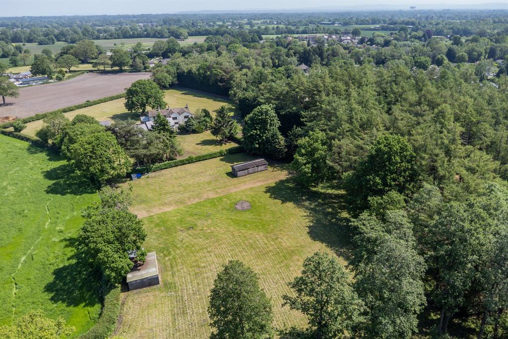 House in Allostock - View 4