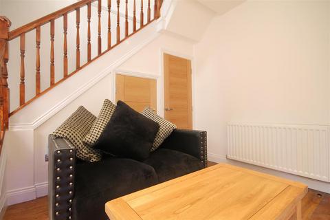 1 bedroom apartment to rent, Lansdowne Court, Gosforth
