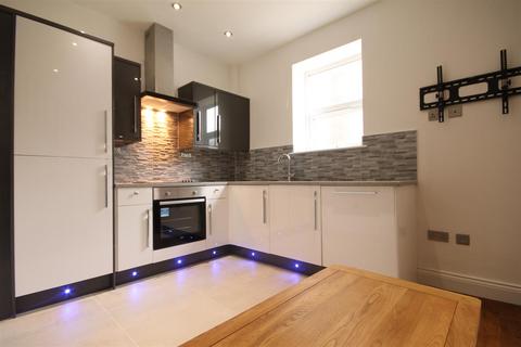 1 bedroom apartment to rent, Lansdowne Court, Gosforth