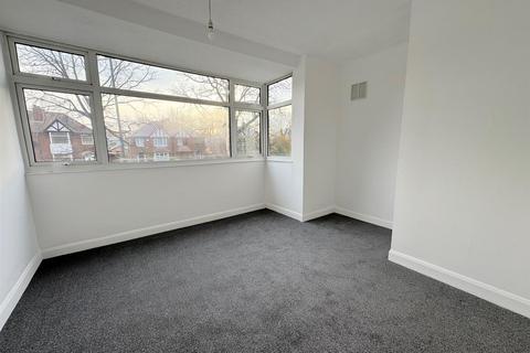 3 bedroom semi-detached house for sale, Meadow Lane, Derby DE21