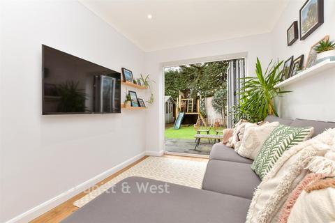 2 bedroom semi-detached house for sale, Copperfields, Fetcham KT22