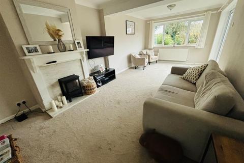 4 bedroom semi-detached house for sale, Lewis Road, Radford Semele, Leamington Spa