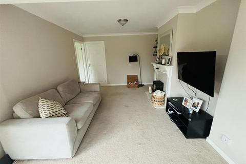 4 bedroom semi-detached house for sale, Lewis Road, Radford Semele, Leamington Spa