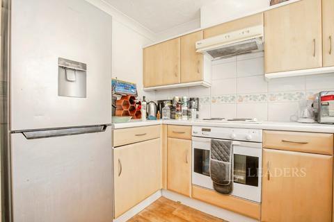 2 bedroom terraced house to rent, Admirals Way, Hethersett, Norwich, NR9