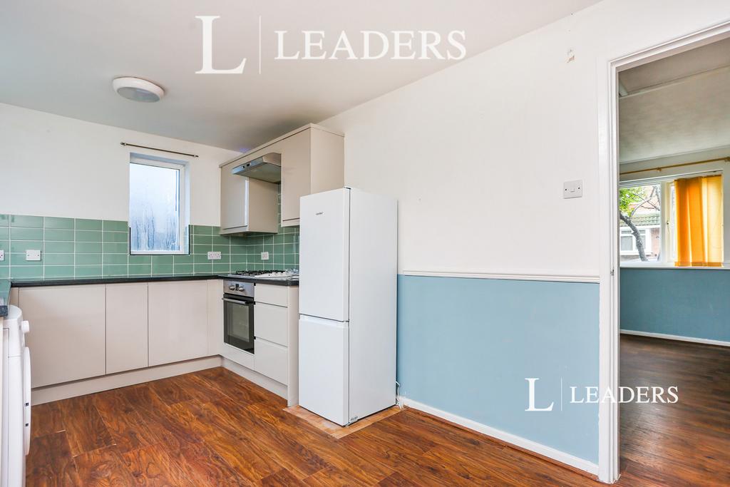 Kitchen (2)