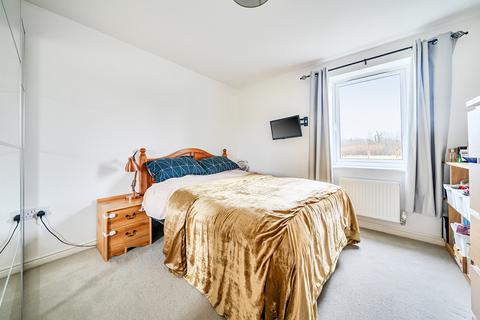 2 bedroom flat for sale, Icarus Avenue, Burgess Hill, RH15