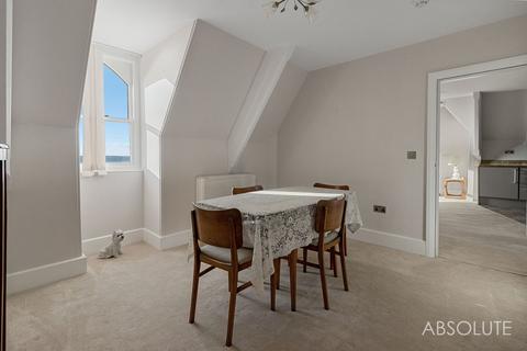 2 bedroom flat for sale, Middle Lincombe Road, Torquay, TQ1