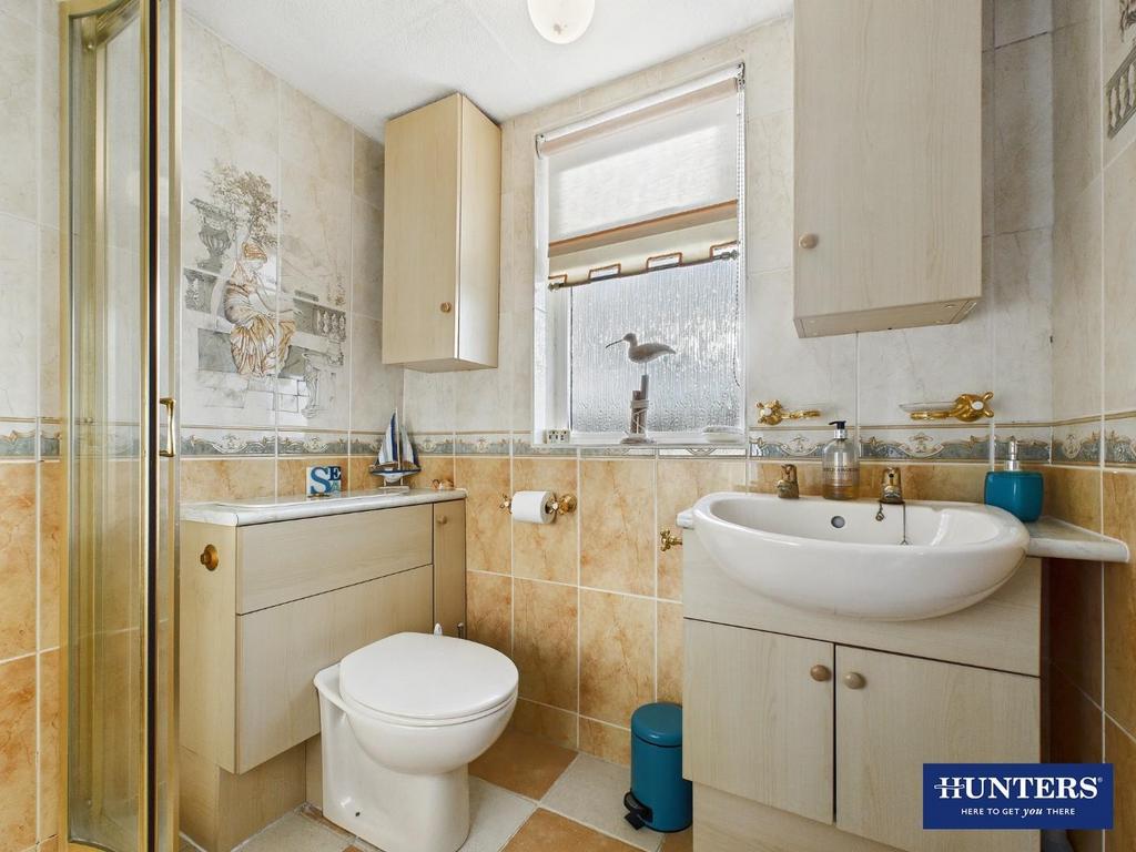 Shower Room (Second Floor)