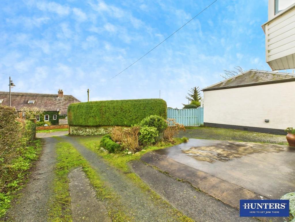 Front Garden, Parking Space &amp; Shared Drive