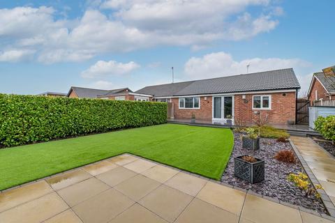 2 bedroom semi-detached bungalow for sale, Radlett Close, Penketh, WA5