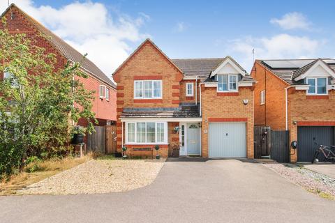 4 bedroom detached house for sale, Shackleton Close, Shortstown, Bedford