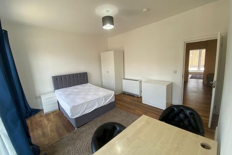 2 bedroom apartment to rent, Camden High Street, London, NW1