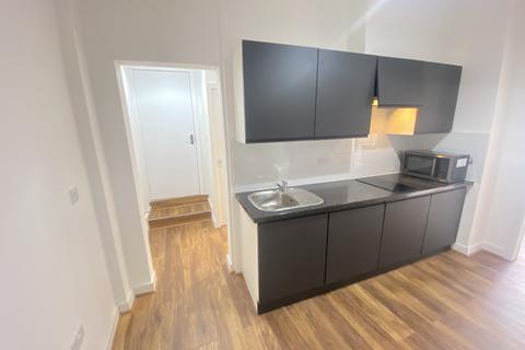 2 bedroom apartment to rent, Camden High Street, London, NW1