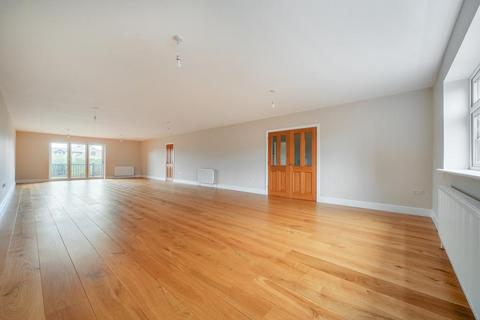 6 bedroom detached house for sale, Wraysbury,  Staines-Upon-Thames,  TW19,  TW19