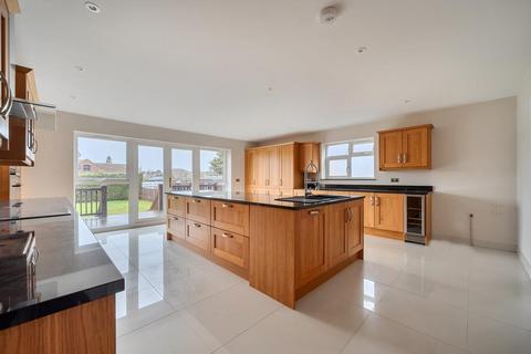 6 bedroom detached house for sale, Wraysbury,  Staines-Upon-Thames,  TW19,  TW19