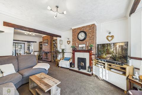 3 bedroom terraced house for sale, Montrose Avenue, Chatham ME5