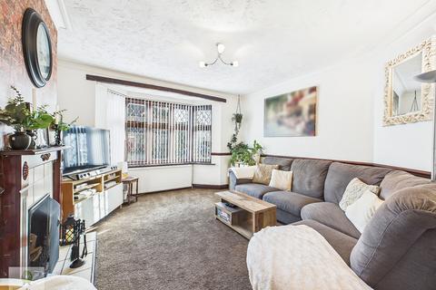 3 bedroom terraced house for sale, Montrose Avenue, Chatham ME5