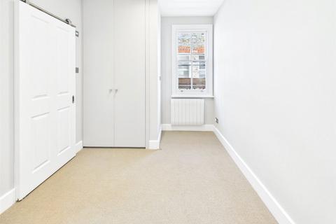 1 bedroom apartment to rent, Richmond Road, Twickenham