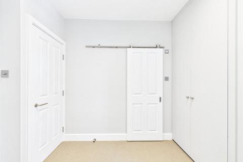 undefined, Richmond Road, Twickenham