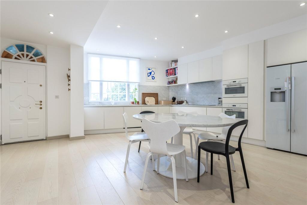 Kitchen/Dining
