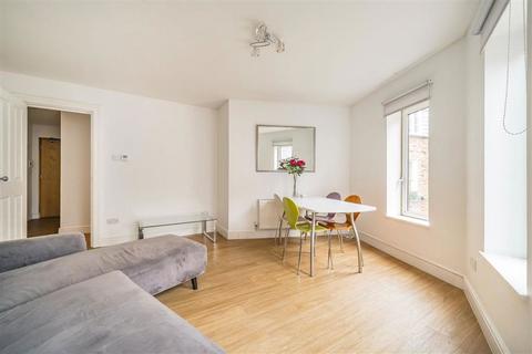 1 bedroom flat to rent, Earlham Street, London WC2H