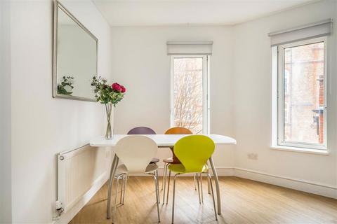 1 bedroom flat to rent, Earlham Street, London WC2H