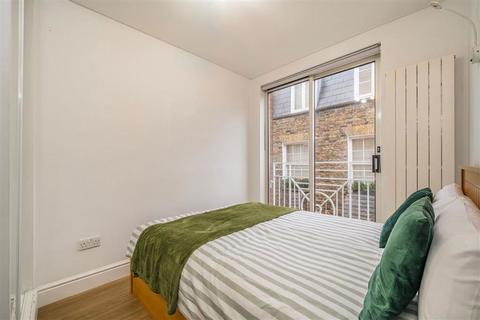1 bedroom flat to rent, Earlham Street, London WC2H