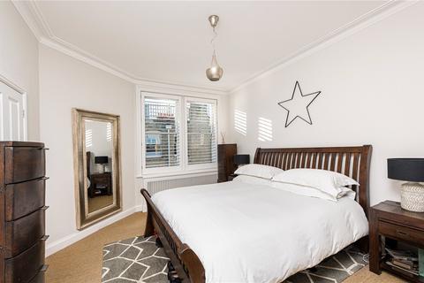 4 bedroom apartment for sale, York Mansions, Prince Of Wales Drive, London, SW11
