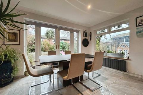 3 bedroom end of terrace house for sale, Oakdale, Bracknell, Berkshire