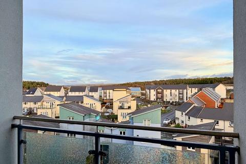 2 bedroom flat to rent, Phoebe Road, Pentrechwyth, SA1