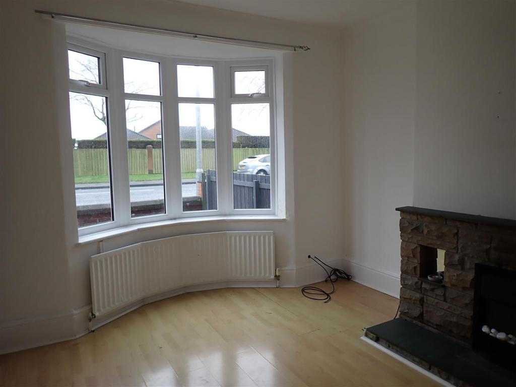 Livingroom front
