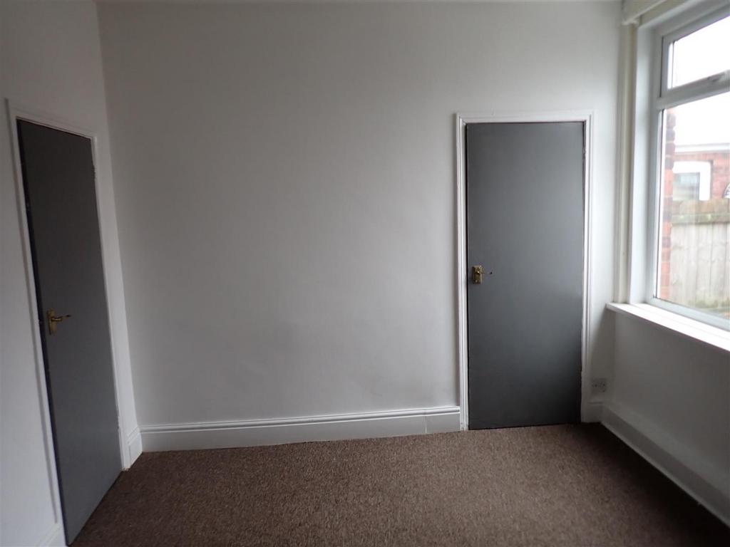 Diningroom rear
