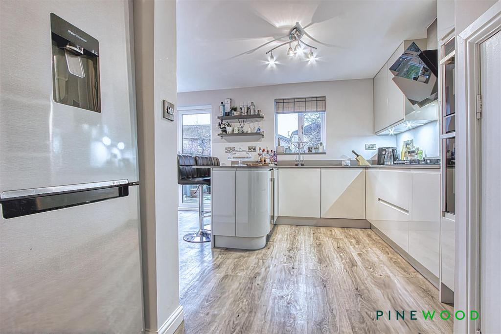 Kitchen diner