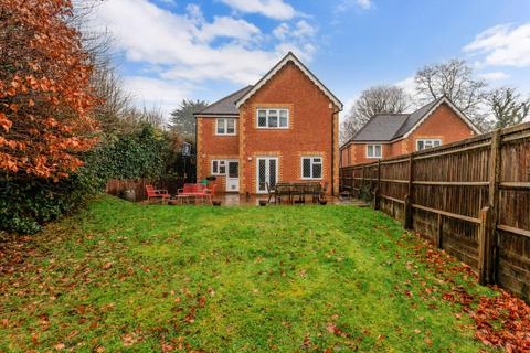 undefined, Thorn Road, Farnham, Surrey, GU10